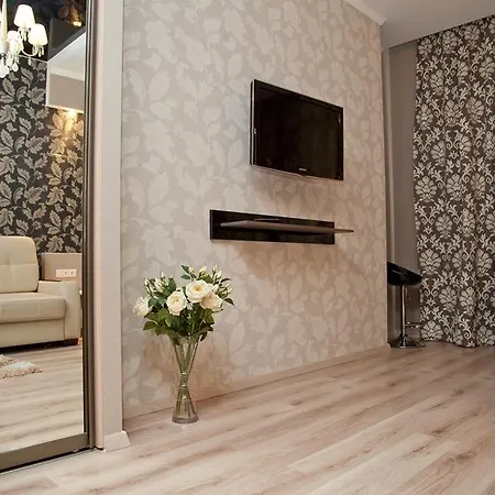 Fransuaza Apartments Odesa Room photo